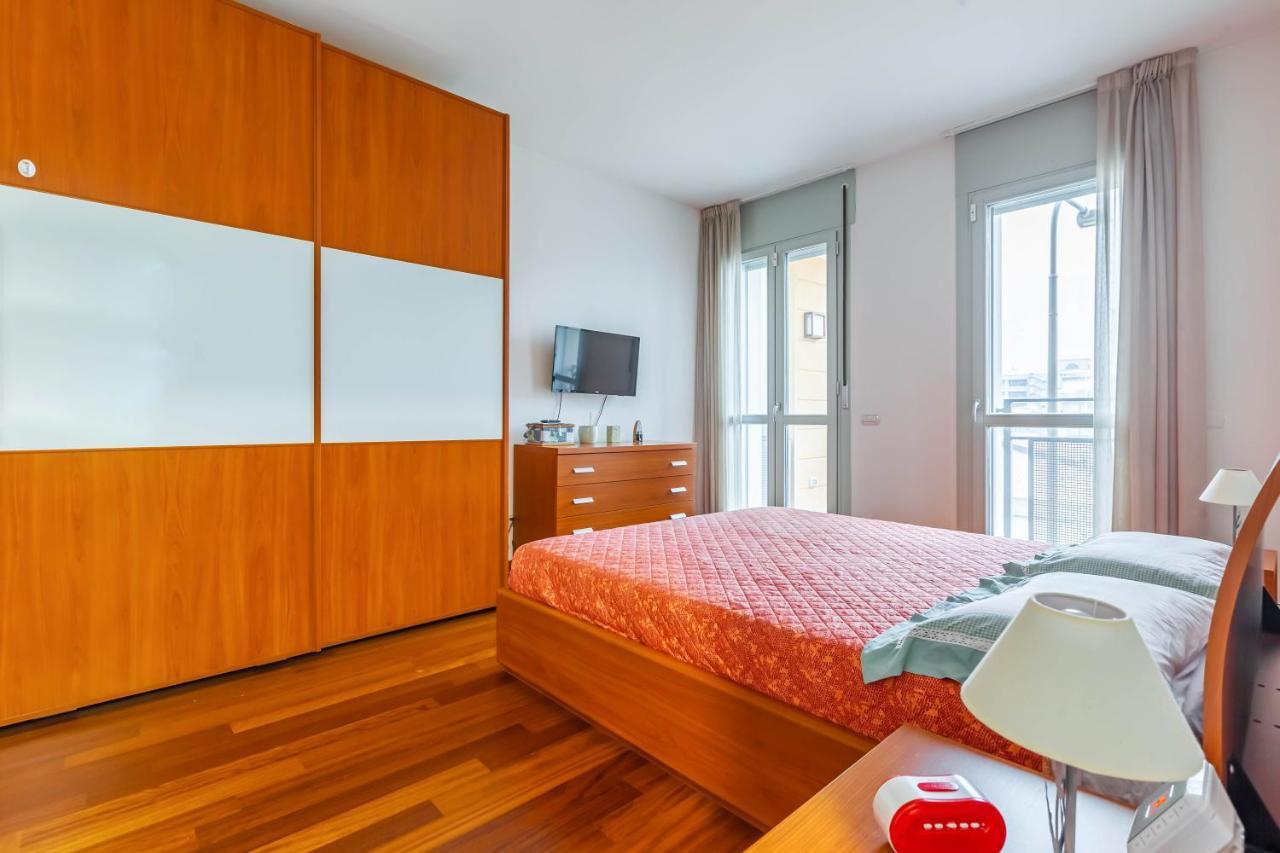 Milano Balcony Apt Apartman Kültér fotó