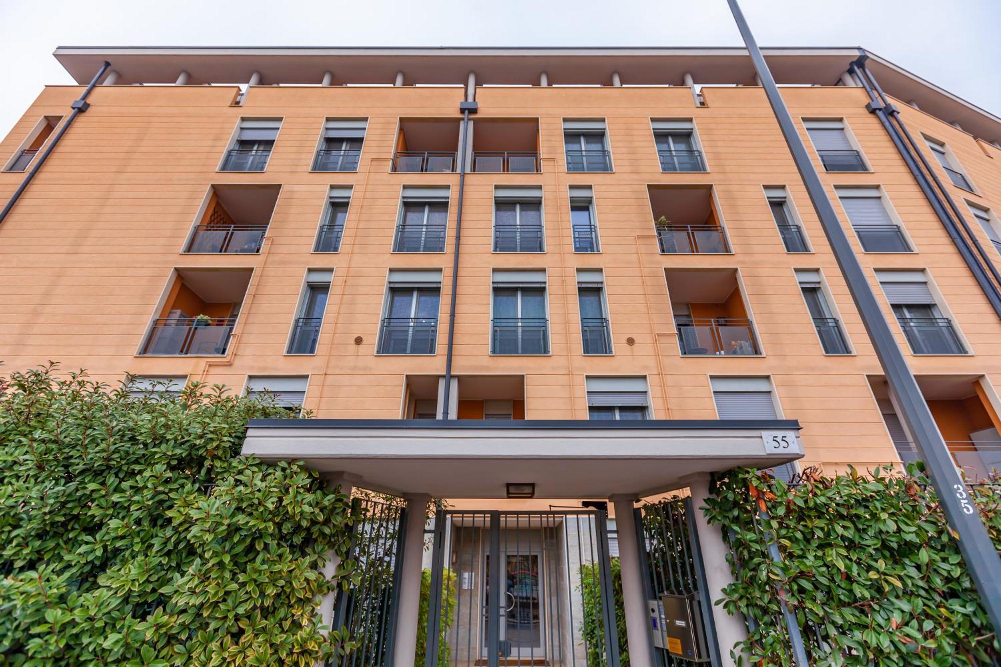 Milano Balcony Apt Apartman Kültér fotó